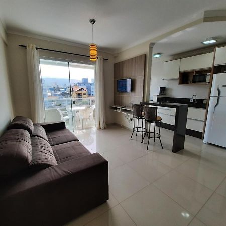 Apartamento 3 quartos 8 pessoas a 50 mts da Praia de Bombas, a 100m da Passarela do Ribeiro Bombinhas Exterior foto