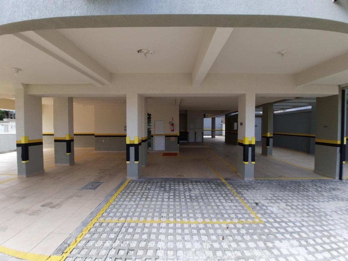 Apartamento 3 quartos 8 pessoas a 50 mts da Praia de Bombas, a 100m da Passarela do Ribeiro Bombinhas Exterior foto